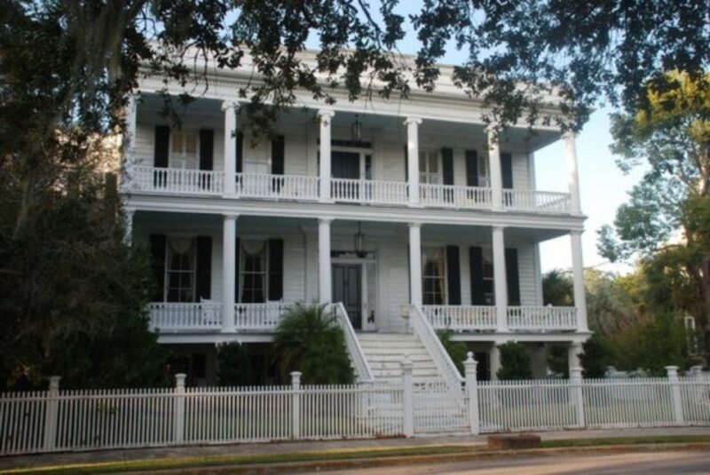 Beaufort: Local History and Film Sites Tour by Golf Cart - Customer Reviews and Ratings