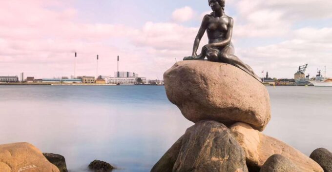 Beautiful Copenhagen – Walking Tour for Couples - Frequently Asked Questions