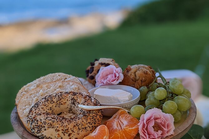 Beautiful Luxury Picnic on a Docked Gondola Boat in Coronado - Positive Customer Feedback