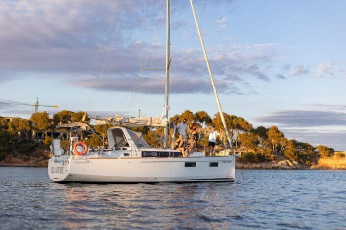 Beautiful Saling Trip Arounf Palma Bay and Sorroundings - Frequently Asked Questions