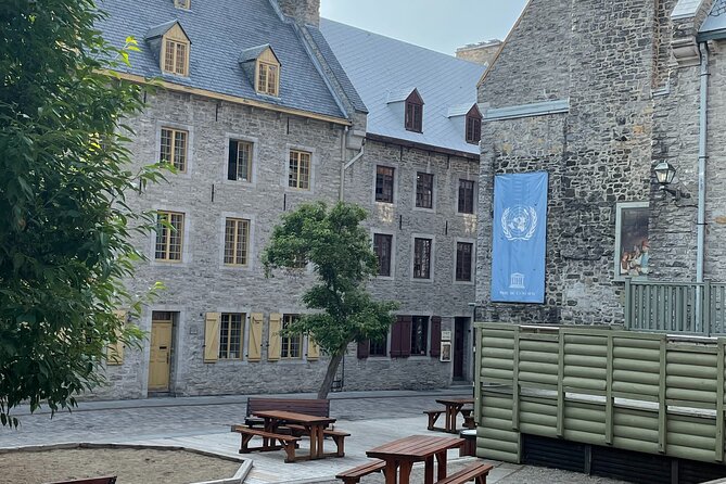 Beautiful Walking Tour of Old Quebec - Connecting With Québécois Culture