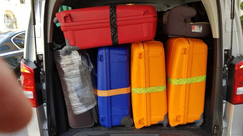 Beauvais Airport Transfer - Arrival or Departure - Key Points