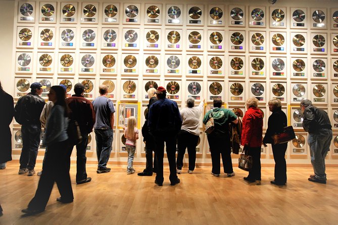 Before-Hours Guided Tour of the Country Music Hall of Fame - Key Points