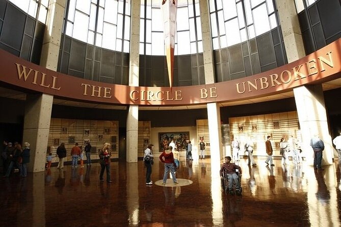 Before-Hours Guided Tour of the Country Music Hall of Fame - Accessibility Features