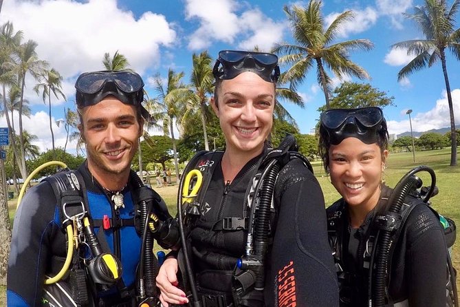 Beginner Scuba Diving Adventure With Videos in Honolulu - Just The Basics