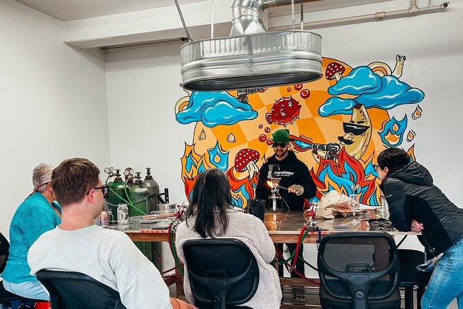 Beginners Glass Blowing Lessons in Portland, Oregon - Accessibility and Participation Requirements