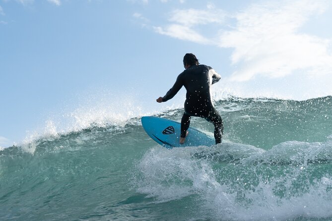 Beginners, Intermediate and Advanced Surf Lessons - Transportation and Meeting Point