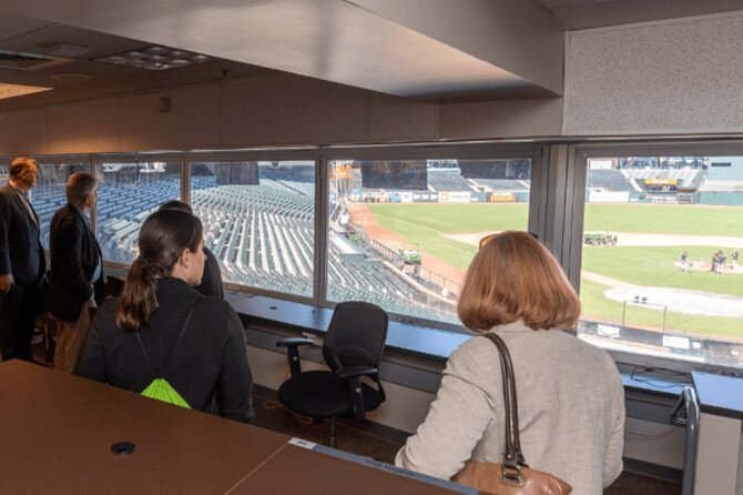 Behind-the-Scenes Ballpark Tour of Oracle Park - Wheelchair and Stroller Accessibility
