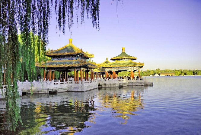Beihai Boat Ride With Imperial Meal Experience and Old Beijing - Key Points