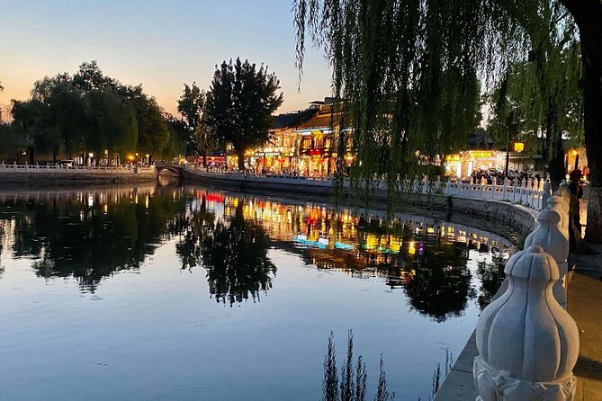 Beihai Boat Ride With Imperial Meal Experience and Old Beijing - Experienced English-speaking Guide