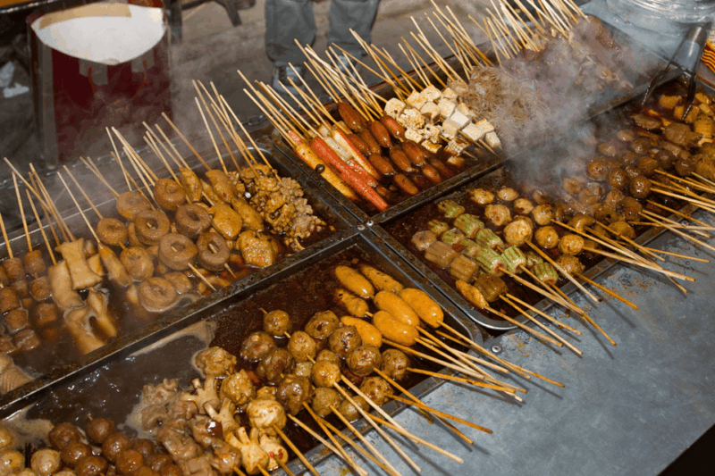 Beijing: 5-Day Food, Nightlife, and Sightseeing Tour - Explore Historic Hutongs