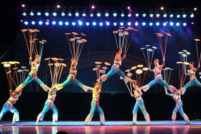 Beijing Acrobatics Show At Red Theater - Who Should Consider This Tour?