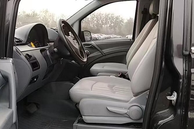 Beijing Capital Airport (Pek) to Daxing Airport (Pkx) Transfer - Vehicles and Amenities