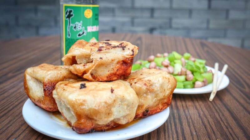 Beijing: Hidden Gems Guided Food Tour With Beer and Tastings - Itinerary and Experience