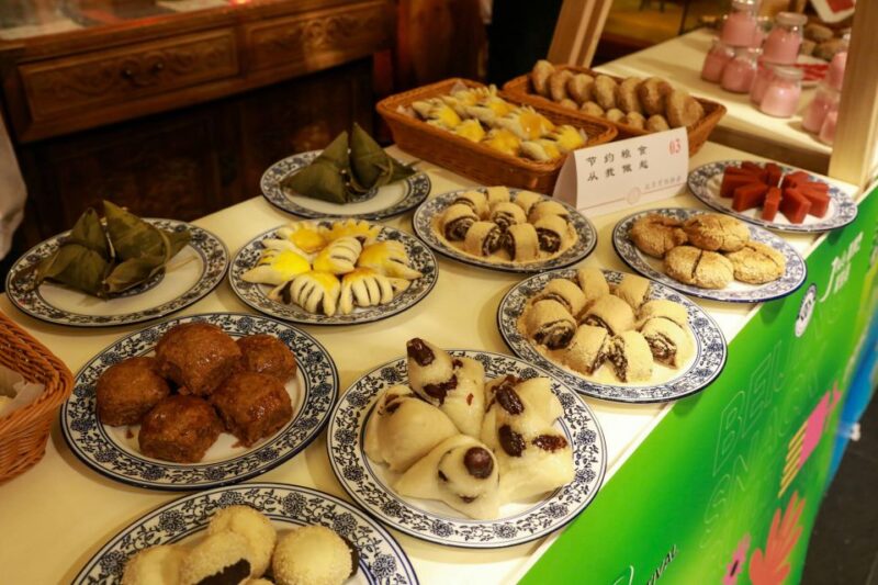 Beijing: Hutong Culinary Walking Tour With 15+ Tastings - Tour Meeting Point