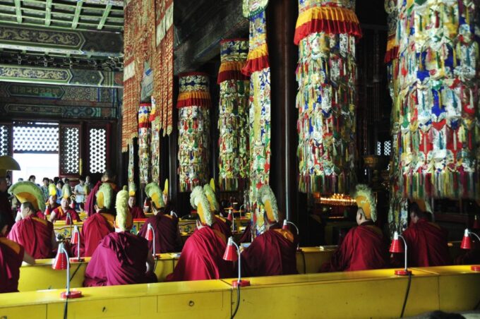 Beijing: Lama Temple, Confucius Temple and Guozijian Museum - Getting to the Temples