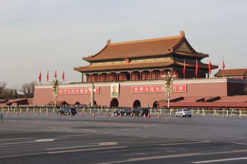 Beijing : Private Custom Tour With a Local Guide - Logistics and Accessibility