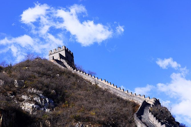 Beijing Private Great Wall Tour to Juyongguan and Badaling With Cable Car Ride - Meeting and Pickup
