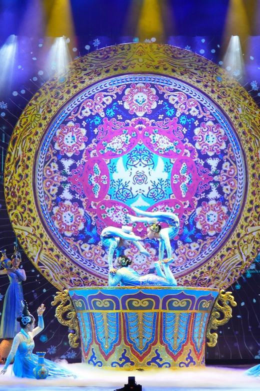 Beijing: Red Theatre Acrobatics Show Viewing Chinese Culture - Customer Reviews