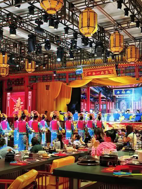 Beijing Royal Banquet With Chinese Culture Prefermance - Culinary Experience