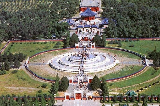 Beijing Street Breakfast Tour With Temple of Heaven and Pearl Market Visit - Jianbing: Witnessing the Preparation