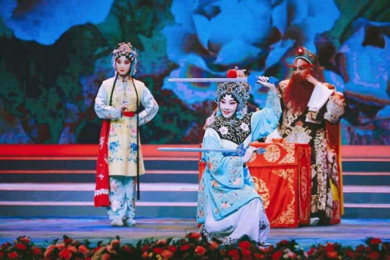 Beijing: Traditional Cultural Show Peking Opera Tickets - A Closer Look at the Peking Opera Experience