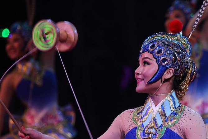 Beijing Traditional Hot Pot Dinner and VIP Seated Acrobatic Show - Included Activities