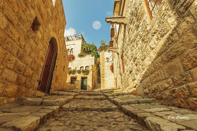 Beirut, Beiteddine & DeirElQamar Day Trip-With Lunch(4G on Board) - Lunch