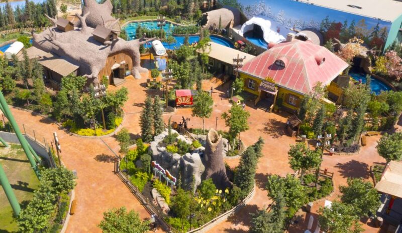 Belek: The Land Of Legends Theme Park Entrance Ticket - Amenities and Services