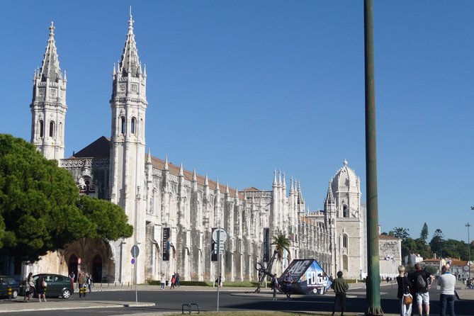 Belém and Jerónimos Monastery Guided Small Group Walking Tour - Sampling Pastéis De Belém