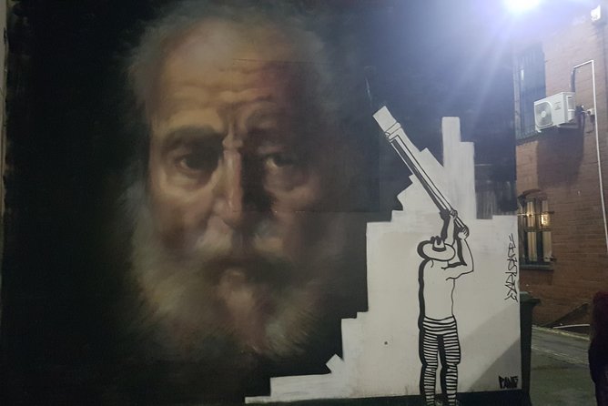 Belfast A Music and StreetArt Experience. Small Gr Walking Tour - Benefits of a Small-Group Tour