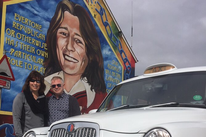 Belfast Cab /Taxi Private 2hours Terror and Conflict- Peace Tour - Pickup and Meeting Details