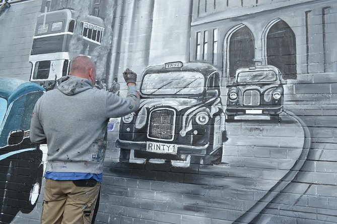 Belfast Iconic Mural Taxi Tour Private 2hr Adventure - Tour Features