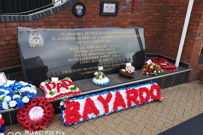 Belfast Official Private City Small Group Tour - Leaving a Message of Peace