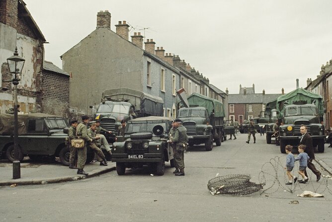 Belfast the Troubles Cab Tour Adventure 2hrs Personal Guide - Pickup and Transportation Details