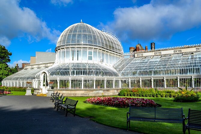 Belfast Tour App, Hidden Gems Game and Big Britain Quiz (1 Day Pass) UK - Questions About Staying Here