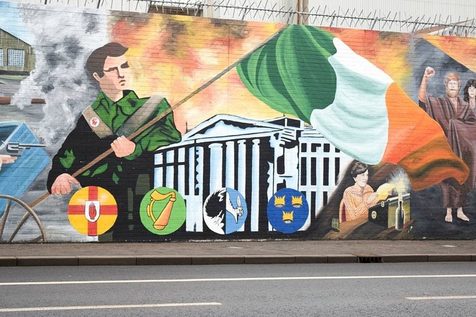 Belfasts Political Mural Taxi Tour - Tour Inclusions