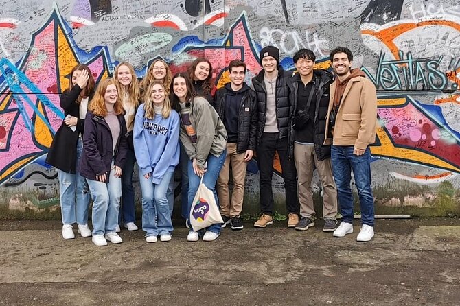 Belfasts Political Mural Taxi Tour - Tour Logistics