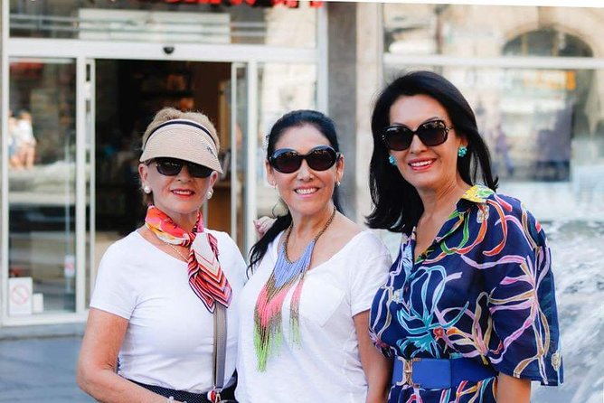 Belgrade Fashion and Design Tour - Discover Local Designers - Neighborhood Exploration