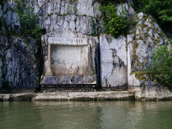 Belgrade: Iron Gate National Park Tour With 1-Hour Speedboat - Lunch Break