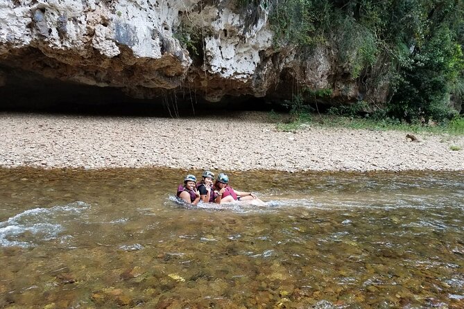 Belize Cave Tubing & Altun Ha Mayan Temples Combo With Lunch - Cave Tubing Experience