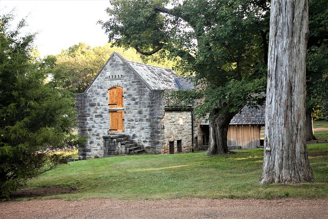 Belle Meade Guided Mansion Tour With Complimentary Wine Tasting - Visitor Experience