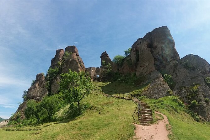 Belogradchik Fort and Venetsa Cave - Unique Cultural Experiences