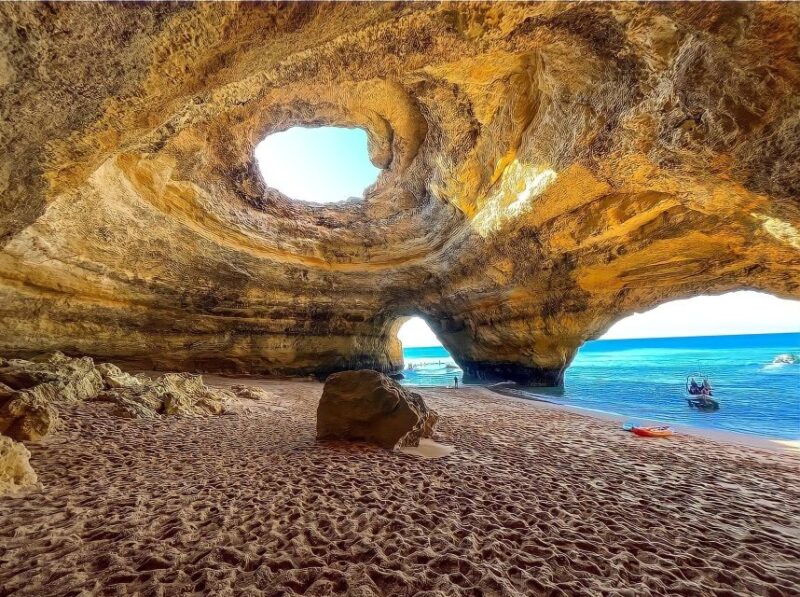 Benagil: Benagil Cave and Marinha Beach Kayak Tour - Participant Guidelines