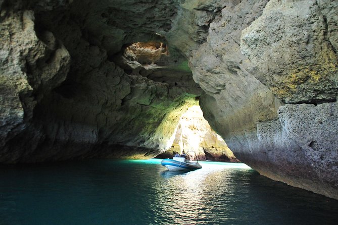 Benagil Cave and Marinha Beach Boat Tour From Portimao - Guest Reviews and Ratings