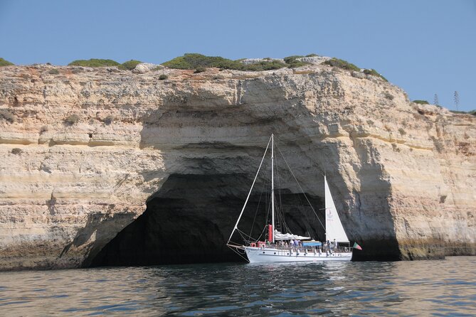 Benagil Coastline Tour - Allboat - Boat Features and Amenities