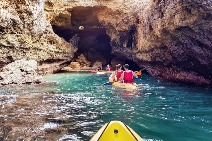 Benagil: Guided Kayaking Tour to the Benagil Cave - Suitable Participants