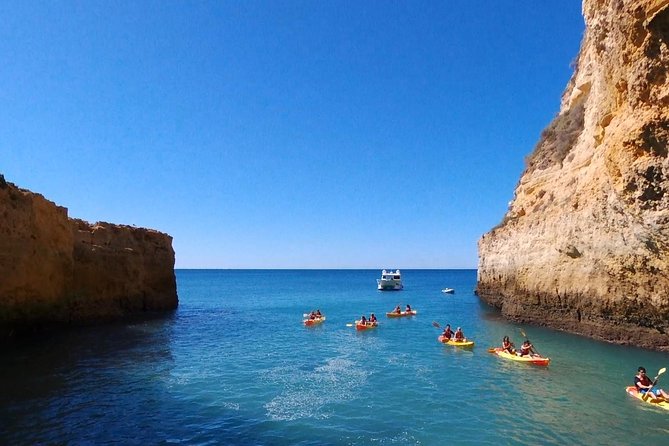 Benagil Kayak Tour On Board a Fantastic Catamaran - Location and Meeting Point