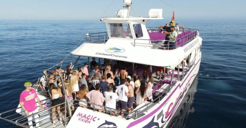 Benalmadena: Boat Party With a Drink - Activities on the Catamaran