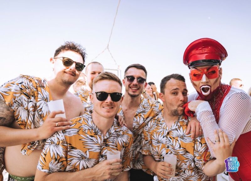 Benalmadena: Boat Party With a Drink - Meeting Point and Check-in